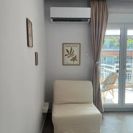 Av Luxury 4 - Penthouse * سالونيك